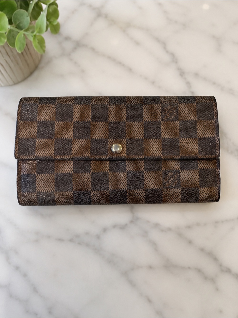 Authentic Louis Vuitton Damier Ebene